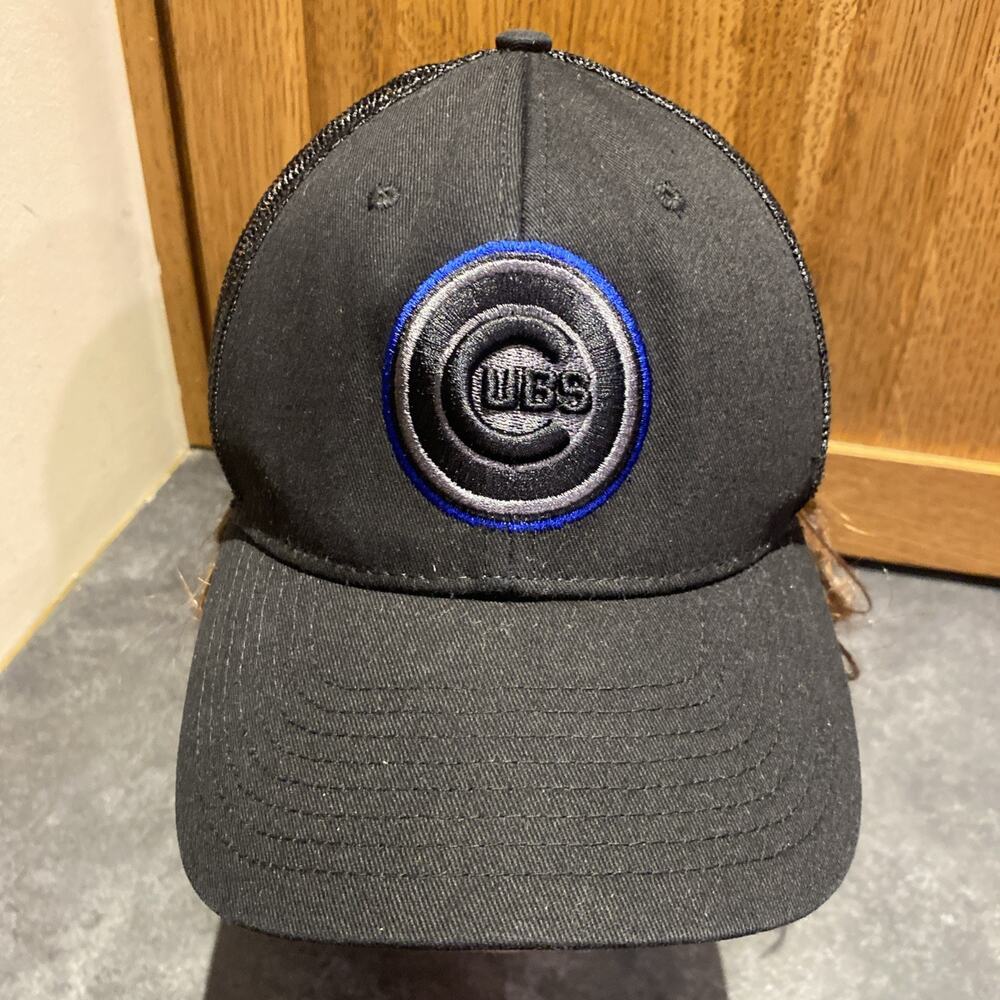 Chicago Cubs Black Mesh Snapback Trucker Hat Cap Fan Favorite